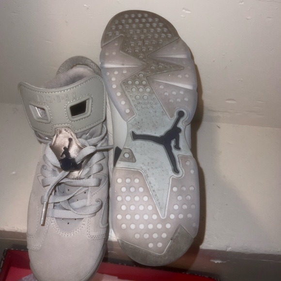 JORDAN 6 RETRO 'GEORGETOWN lightly Worn - Picture 2 of 6